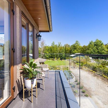 Vancouver Vacation Home Richmond Exterior photo